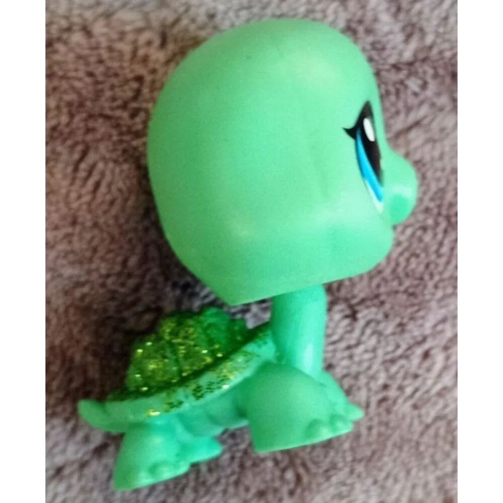 Hasbro Littlest Pet Shop LPS Glint Gilturtle Turtle Toys R Us Exclusive #S-1
